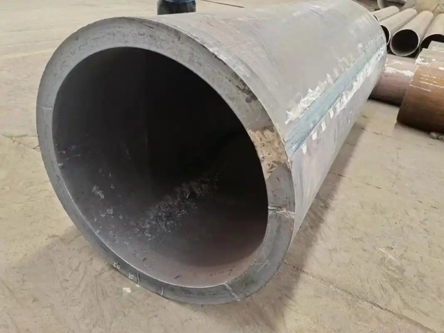 萨嘎30CrMo大口径无缝钢管